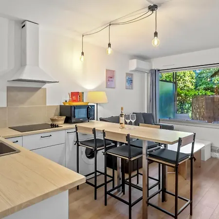 Renovated 2 With Swimming Pool 4 People Appartamento Antibes